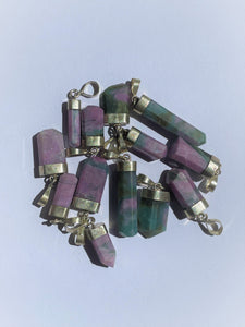 1 x  Ruby in Zoisite Crystal Pendant Natural PD039