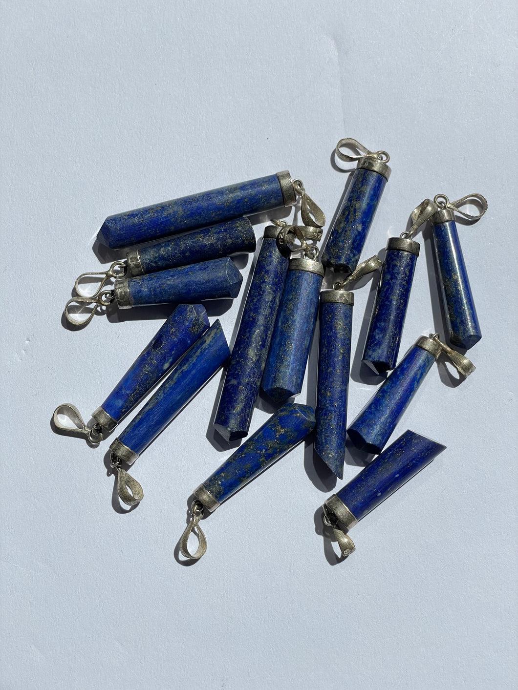 1 x  Lapis Lazuli Crystal Pendant Natural PD035