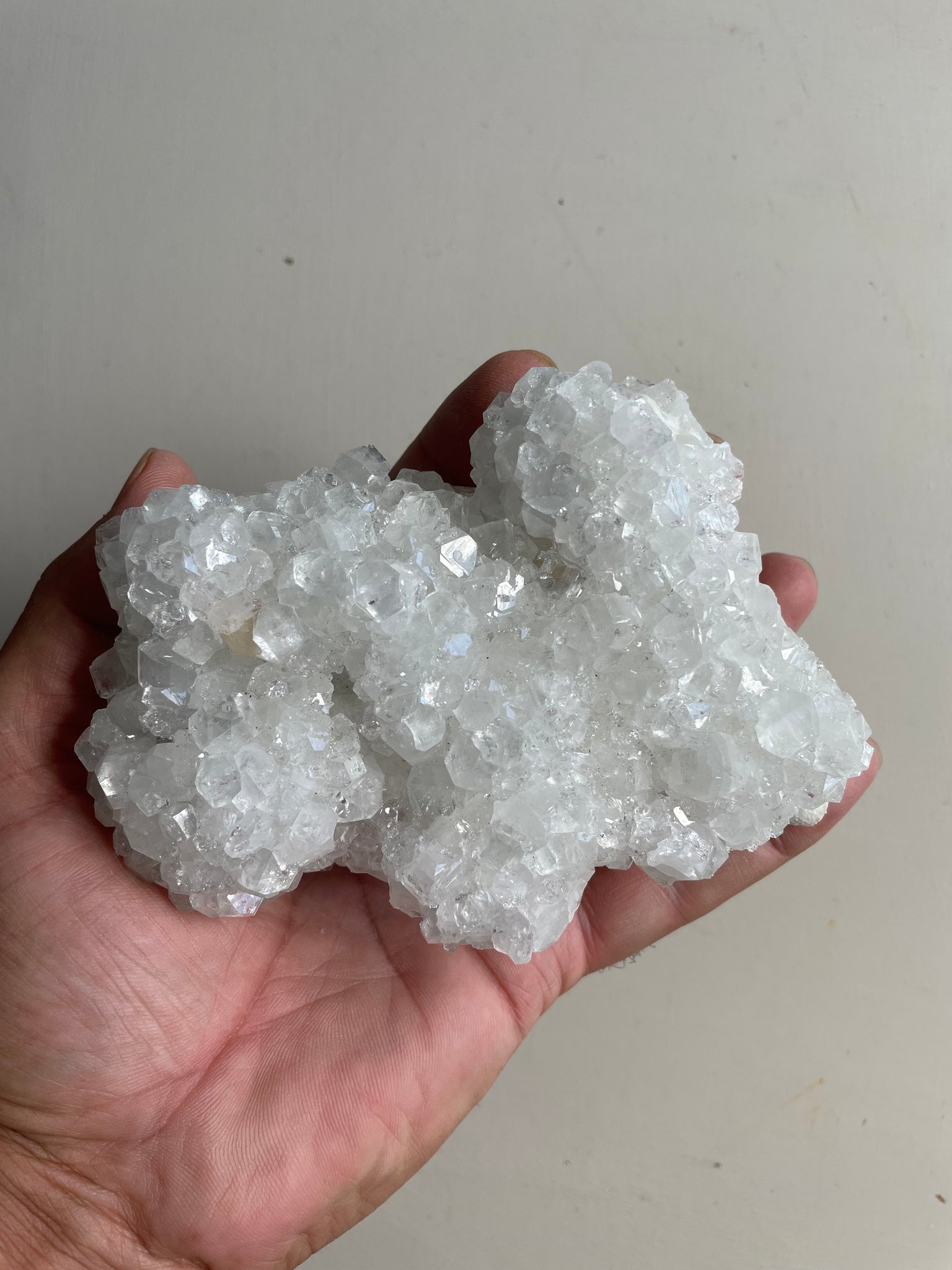 Apophyllite Cluster | Crystals | Crystal Decor | Raw high quality Crystals | Rough Crystals | Crystal Shop Perth Australia | Space Clearing | Intuition