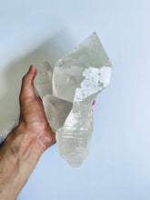 Load image into Gallery viewer, Water Clear Himalayan Cathedral Quartz Crystal Q841
