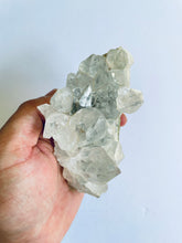 Load image into Gallery viewer, Water Clear Himalayan Cathedral Quartz Crystal Q842
