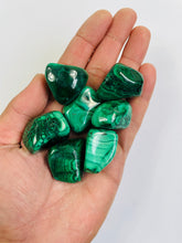 Load image into Gallery viewer, Malachite Tumbled Stone Natural TB034
