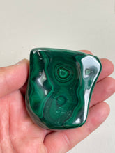 Load image into Gallery viewer, Malachite Natural Free Form ML067
