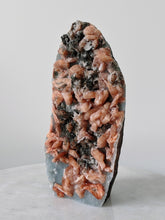 Load image into Gallery viewer, Chalcedony &amp; Stilbite Geode Free Standing AP038 - Crystal King Australia
