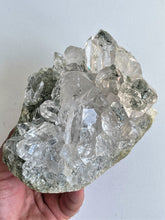 Load image into Gallery viewer, Water Clear Cathedral Himalayan Quartz Natural Q568
