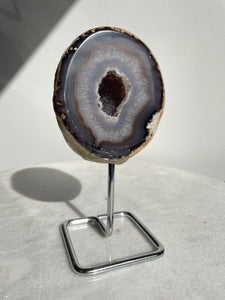 Agate Geode on Stand High Grade AG085