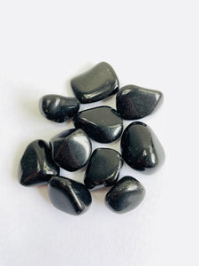 Black Obsidian Tumbled Stones TB046 x 1