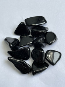 Black Tourmaline Tumbled Stones TB068 x 1