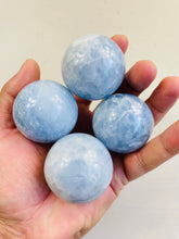 Load image into Gallery viewer, Blue Calcite Sphere S190 x 1
