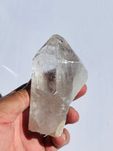 Load image into Gallery viewer, Water Clear Himalayan Cathedral Quartz Crystal Q751
