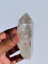 Load image into Gallery viewer, Water Clear Himalayan Cathedral Quartz Crystal Q751
