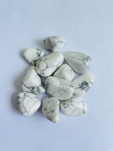 Load image into Gallery viewer, Howlite Tumbled Stones TB044 x 1
