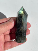 Load image into Gallery viewer, Labradorite Tower T401
