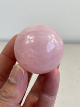 Load image into Gallery viewer, Rose Quartz Crystal Sphere S187
